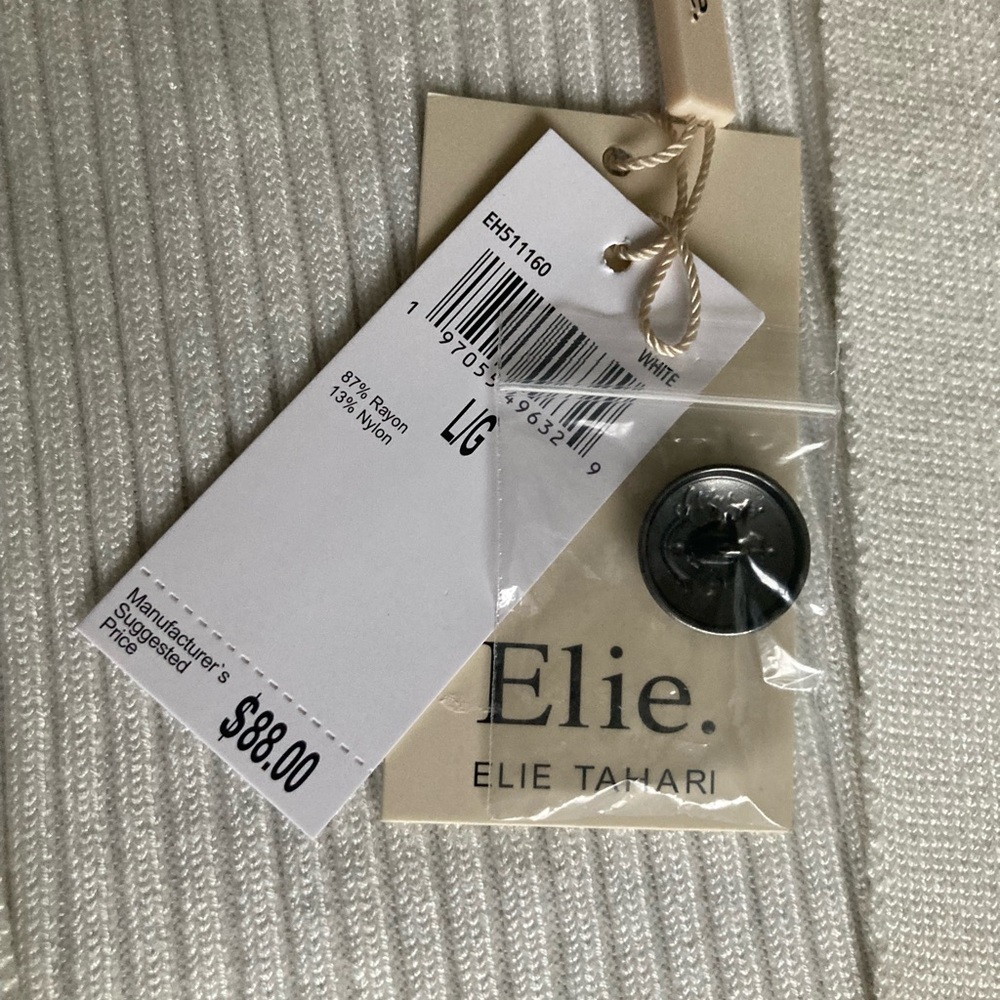 Elie Tahari Long Sleeveless Vest Ivory White Size L NWT - Picture 2 of 12